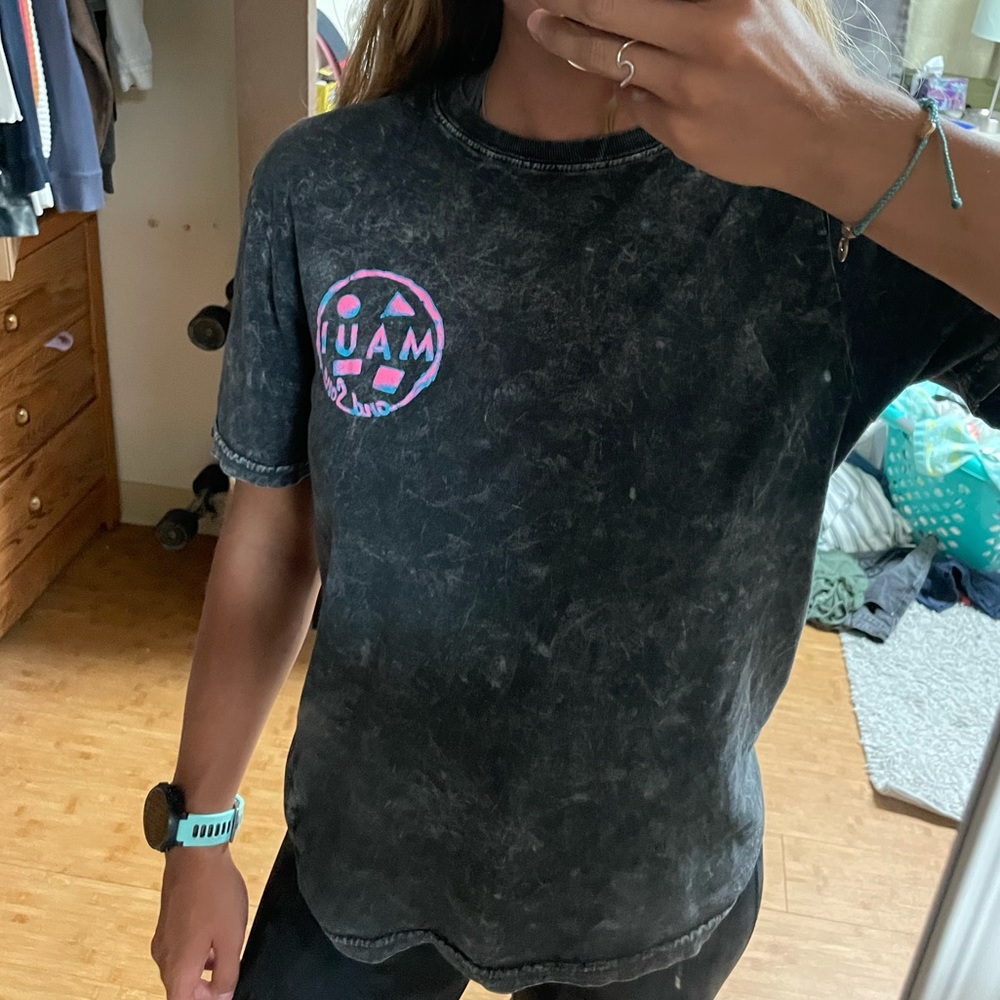 Maui and Sons t-shirt
